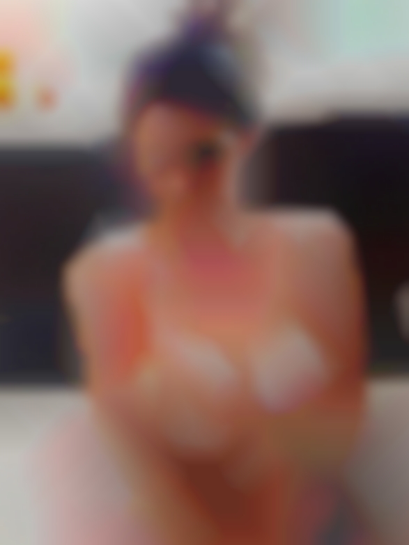 Learn sex free horny massage springfiled in Pembroke GA.
